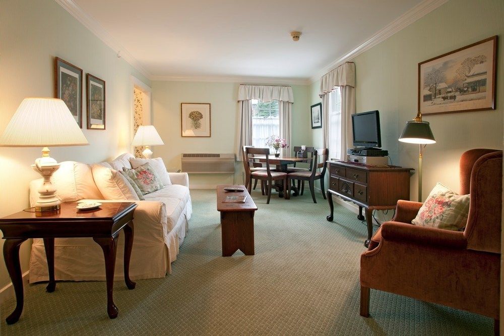 North Bridge Inn Конкорд Экстерьер фото
